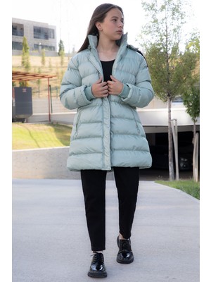 Yeşil Içi Kürklü Çıtçıtlı Kapüşonlu Kız Çocuk Şişme Mont 21324