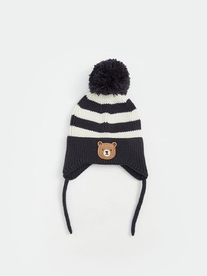 LC Waikiki Ponpon Detaylı Kız Bebek Bere Normal Kesim 6 - 18 Ay Akrilik Kumaş