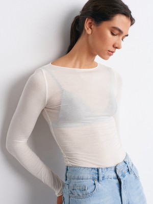 32122 Kayık Yaka Modal Kaşmir Ultra Hafif Bluz-Ekru