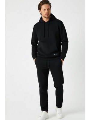 Siyah Regular Fit Kapüşonlu Cepli Sweatshirt Düz Paça Erkek Eşofman Takımı