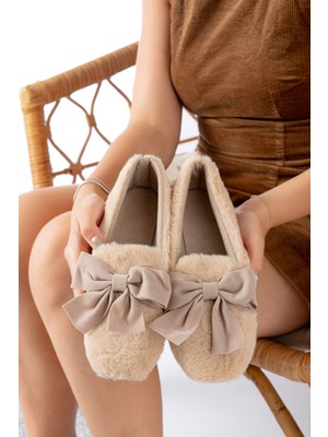 Kadın Kışlık Kurdele Tokalı Peluş Yünlü Tüylü Çeyiz Bohça Pofuduk Ev Içi Dış Mekan Babet