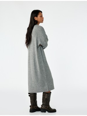 Dik Yaka Uzun Kollu Triko Midi Elbise