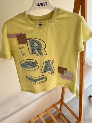 Erkek Çocuk Keten Şortlu ve Pamuklu Penye T-Shirt Takım