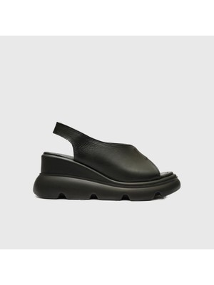 Kadın Dolgu Topuk Sandalet [060266]