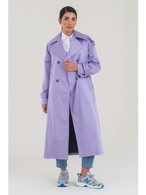 Şık Taş Rengi Düğmeli Trençkot – Rahat ve Modern Kesim