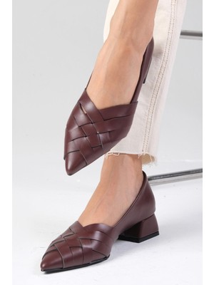 Mio Gusto Peyton Bordo Renk Sivri Burunlu Kadın Kısa Topuklu Ayakkabı