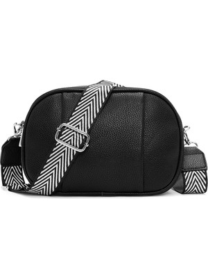 Kadın Siyah Uzun Askılı Çapraz Çanta 25ABD2602FT