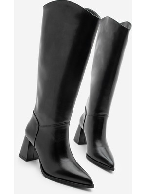 Marjin Kadın Sivri Burun Fermuarsız Körüklü Kalın Topuklu Çizme Tines Siyah