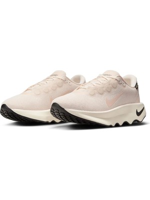 Nike Motiva Kadın Gore-Tex Su Geçirmez Spor ve Yürüyüş Ayakkabısı HM0355