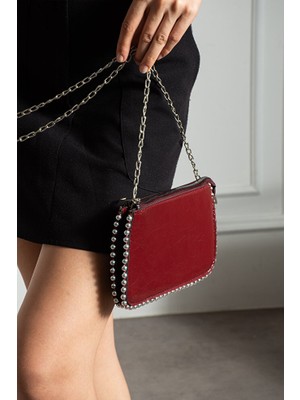 Boncuk Detaylı Zincir Askılı Kadın Çanta