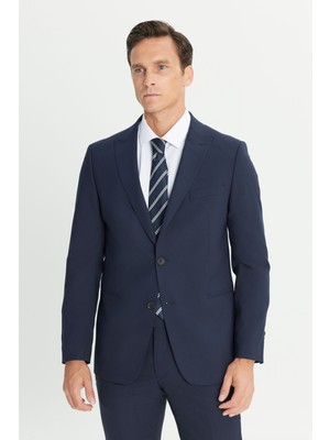 Su Geçirmez Ekstra Slim Fit Kırlangıç Yaka Yünlü Nano Takım Elbise