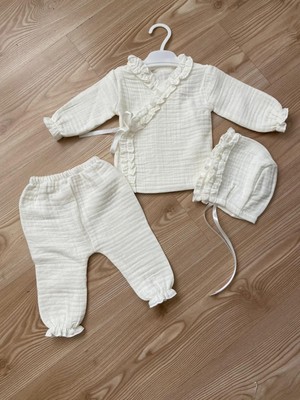 Fırfırlı Kruvaze Alt Üst Müslin Bebek Takımı  Hastane Çıkışı