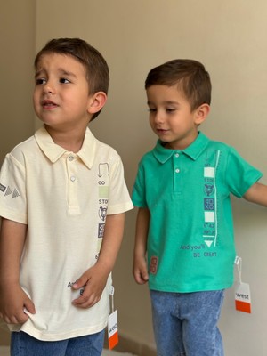 Erkek Çocuk Pola Yaka T-Shirt ve Kot Şortlu 2 Renkli Takım