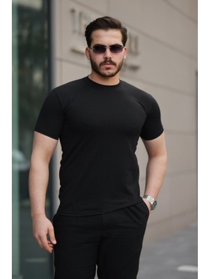 Erkek Kısa Kollu Çizgi Kabartma Detaylı T-Shirt