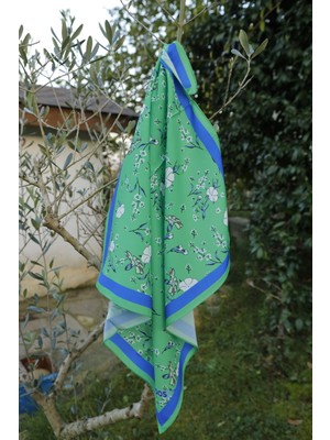 Afrodit Bandana Benetton