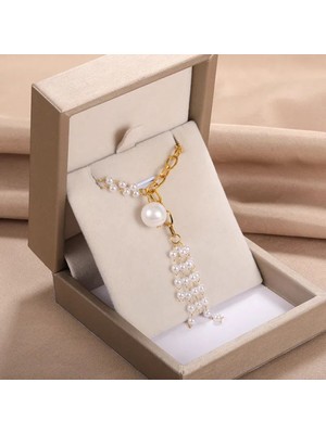 Şıklığınızı Tamamlayacak Incili Zincir Kadın Kolye