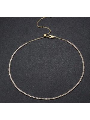 Şıklığınızı Tamamlayacak Taşlı Kadın Kolye