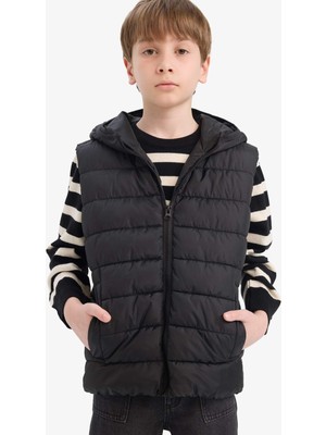 DeFacto Su Geçirmez Kapüşonlu Fermuarlı Şişme Yelek Erkek Çocuk E7497A825AU