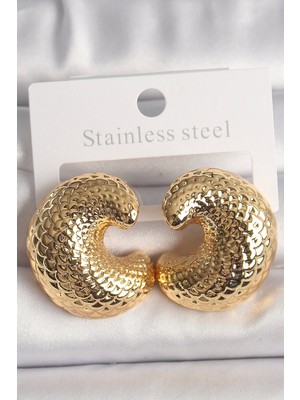 Bfs Pirinç Gold Renk Yılan Sırtı Işlemeli Yarım Halka Model Kadın Küpe