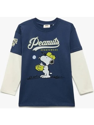 Koton Erkek Çocuk Uzun Kollu Bisiklet Yaka Renk Kontrastlı Lisanslı Snoopy Baskılı Tişört 6WKB10110TK