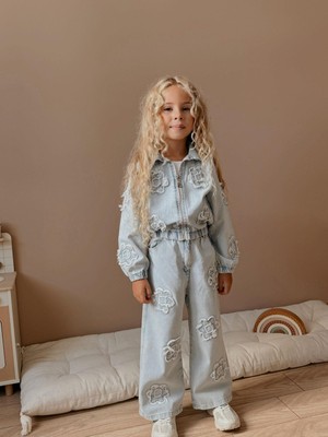 Kız Çocuk Çiçek Desenli Kot Ceket ve Pantolon Takımı – 2’li Denim Set 6002