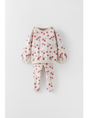 Kız Çocuk Pamuklu Ekru Kiraz Desenli Sweatshirt Tayt Takım - Rahat Günlük Kombin