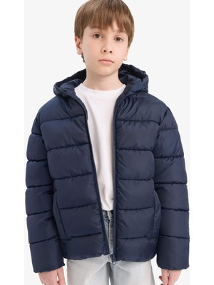 DeFacto Su Geçirmez Kapüşonlu Fermuarlı Şişme Mont Erkek Çocuk A1875A825AU