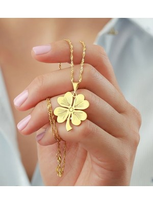 4 Yapraklı Yonca Kolye