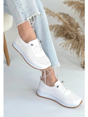 Tone Beyaz Cilt Bağcıklı Spor Ayakkabı
