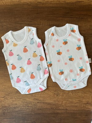 2 Adet Kolsuz Bebek Badi Body Zıbın Alttan Çıtçıtlı Bisiklet Yaka Yenidoğan Arı ve Armut Desen