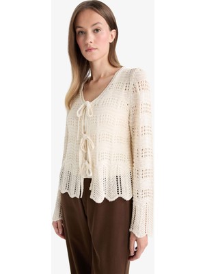 DeFacto Regular Fit V Yaka Önden Bağlamalı Ajurlu Triko Hırka F7391AX25AU