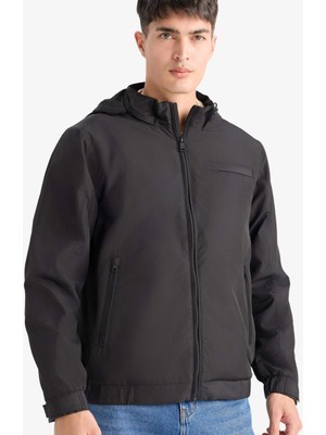 DeFacto Su İtici Regular Fit Dik Yaka Astarlı Gizli Kapüşonlu Fermuarlı Cepli Mevsimlik Baharlık Mont D7669AX25AU