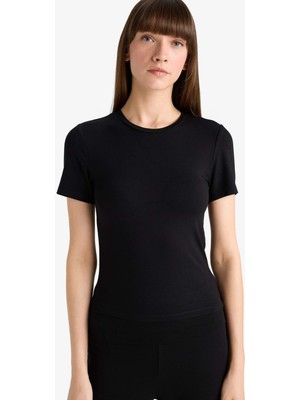 DeFacto Bedene Oturan Kısa Kollu Tişört-Fall in Love Loungewear G0006AX25WN