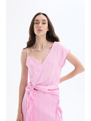 Dantel Detaylı Ince Çizgili Bluz Pembe