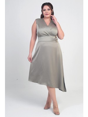 Kadın Kruvaze Yaka Düğme Detaylı Asimetrik Büyük Beden Krep Saten Elbise