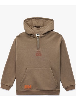 Uzun Kollu Fermuar Detaylı Kapşonlu Sweatshirt