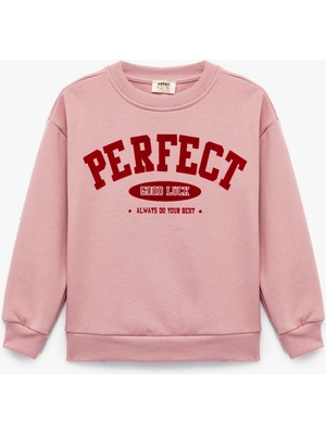 Koton Kız Çocuk Pembe Pamuklu Uzun Kollu Bisiklet Yaka Baskılı Sweatshirt Oversize Tasarım