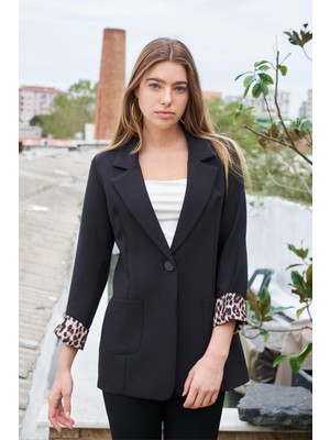 Jument Yakalı Cepli Uzun Kol Kolu İsterse Katlanabilen Pamuklu Kumaş Blazer Ofis Ceket