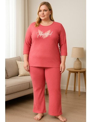Büyük Beden Kadın Pijama Takımı Pembe Baskılı