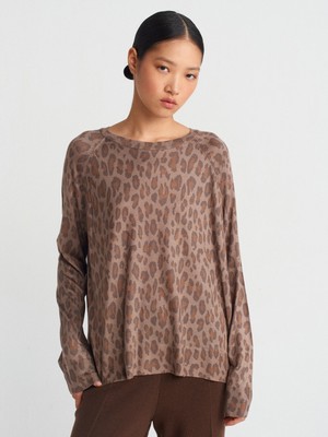 10666 Bisiklet Yaka Leopar Baskılı Triko Kazak