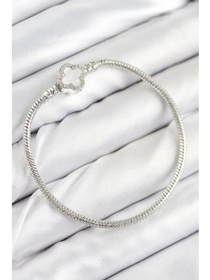 Pirinç Charm Zirkon Taşlı Yonca Model Gümüş Renk Kadın Bileklik - PRT3500EB08660