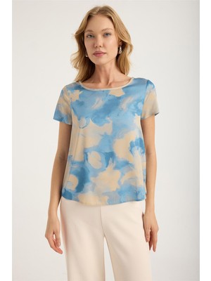 2 Renkli Desenli Kısa Kol Bluz