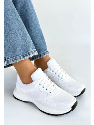 Slar Beyaz Cilt Bağcıklı Spor Ayakkabı