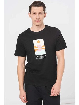 Jack&jones 12255640 On Baskılı Yazılı Yuvarlak Yaka Kısa Kol Tshırt