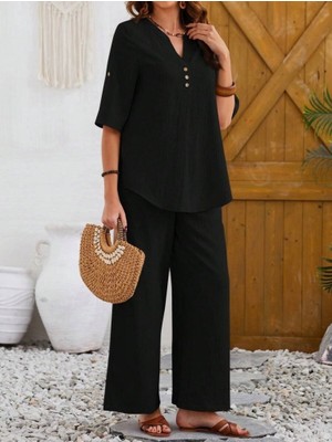 Kadın Kısa Kollu V Hakim Yaka Düğmeli Bürümcük Bluz ve Pantolon Ikili Takım