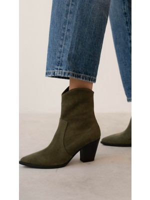 Ece'nin Butiği Larissa Haki Süet    Bot