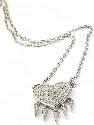 İtalyan tasarımı pırlanta ışıltısında zirkon taşlı kalp kolye