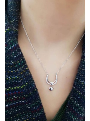 Kalpli Gümüş Aşk Kolyesi