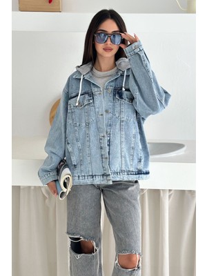 Kadın Oversize Kapüşonlu Cepli Gömlek Ceket – Katmanlı & Rahat Stil