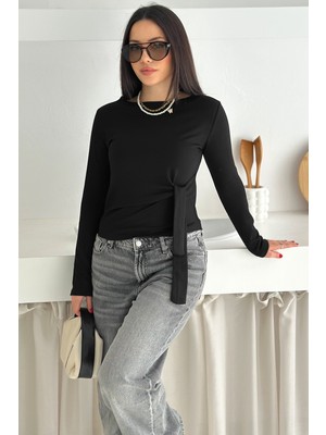 Kadın Belden Bağlamalı Uzun Kollu Bluz – Minimal & Şehirli Stil